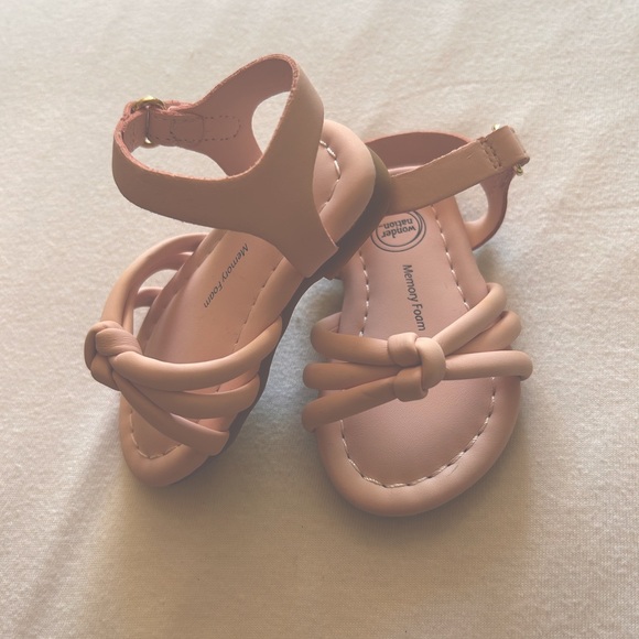 Infant sandals - Picture 1 of 4